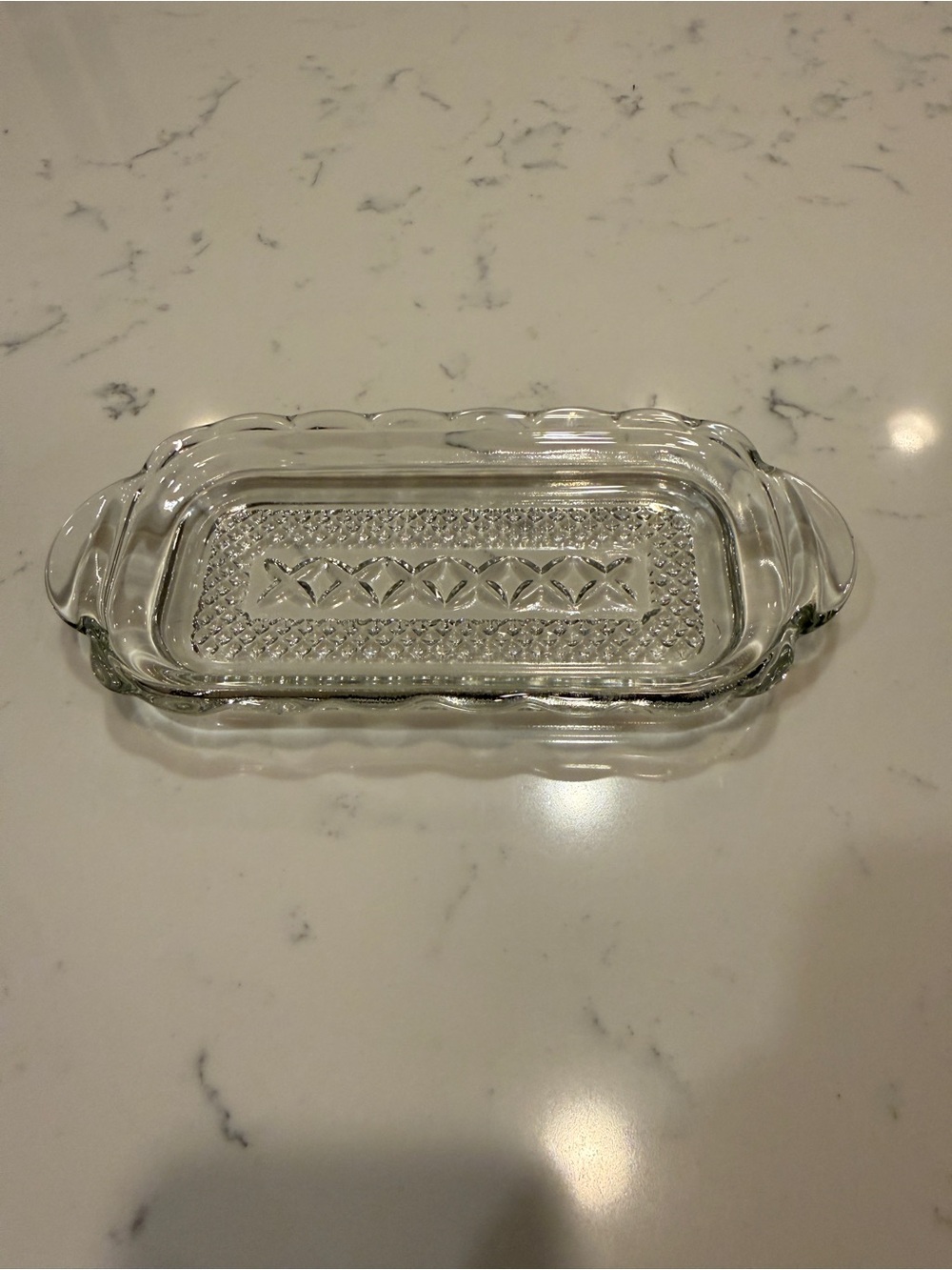 Clear Pressed Glass Relish Tray Celery Dish Scalloped Edge Serving Tray 9” VTG - Picture 2 of 9